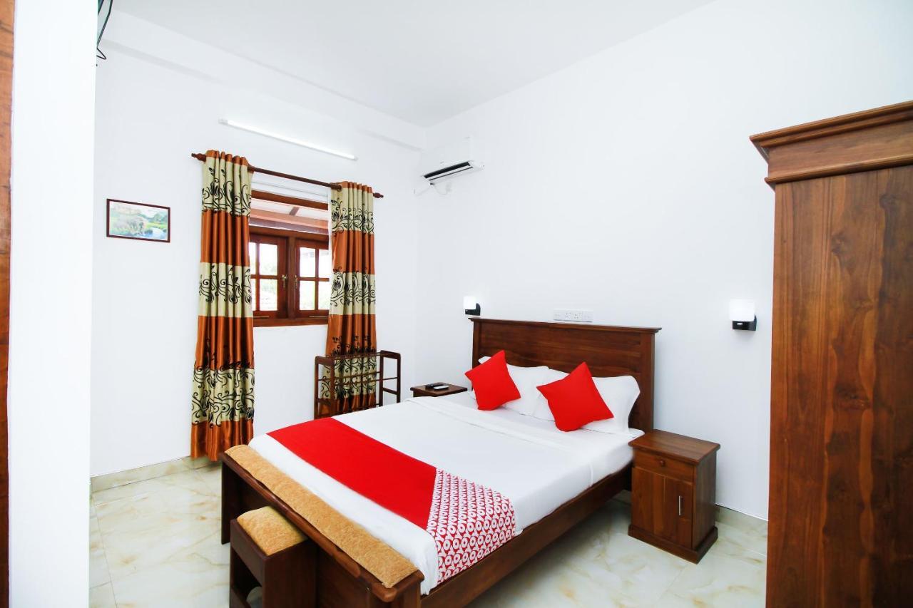 Ryan Residence&Restaurant Negombo Bagian luar foto