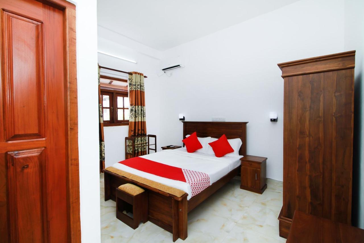 Ryan Residence&Restaurant Negombo Bagian luar foto